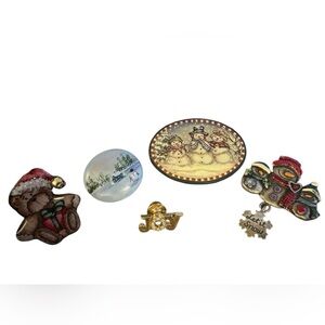 Festive Christmas Pin Set